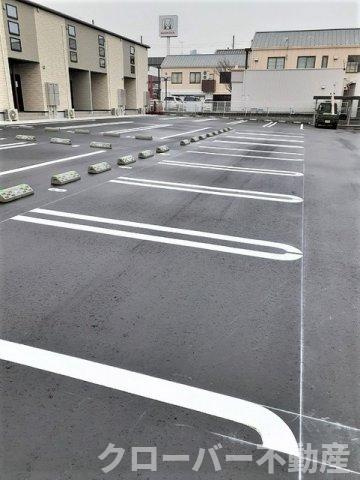 ルーベル宇多津Ⅲ　Ａの駐車場