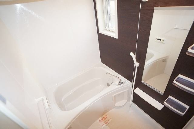 さくらヒルズ霞台参番館の浴室