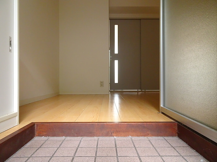 ラメゾン国分の玄関