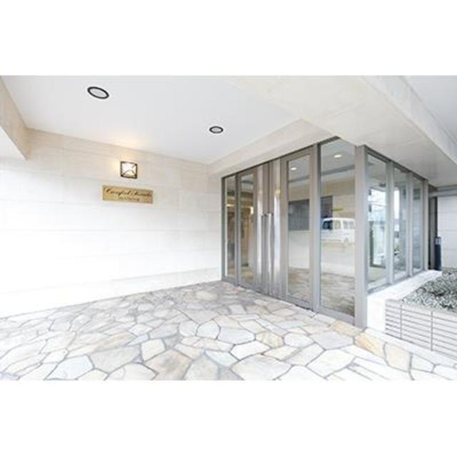 クロスフォート砧のエントランス