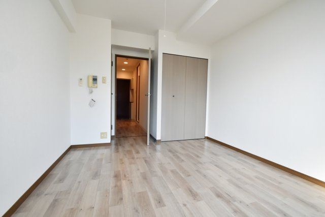 エル・セレーノ武庫川の居間・リビング