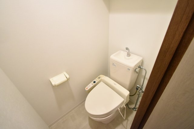 エル・セレーノ武庫川のトイレ