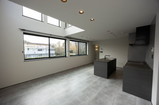 【キッチン】 | Hale Luana ハレルアナ | 2列型キッチン