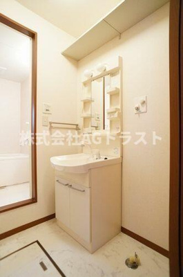 【洗面所】 | カーサヴィヴァーチェＣ棟