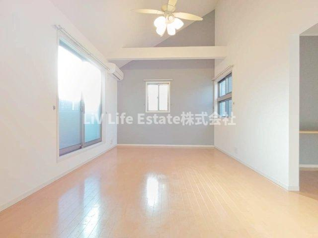 東久留米市学園町1号棟 .の居間・リビング