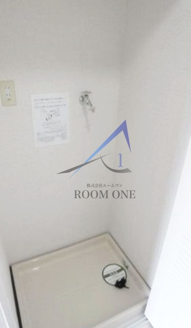 シティハイツ新大塚の設備|洗濯機置き場です。