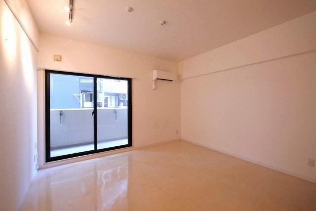 ベリー・モンテ新大阪の洋室