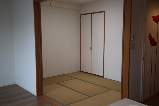 ポーラスター野中町【キャッシュバック対象物件】の和室|和室があれば客間としても活用できます