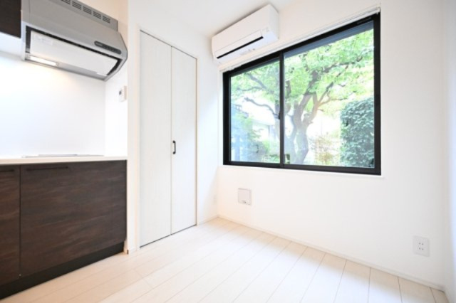 武蔵野市吉祥寺本町３丁目の賃貸マンションの居間・リビング|別部屋・参考写真