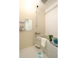 武蔵野市吉祥寺本町３丁目の賃貸マンションの浴室