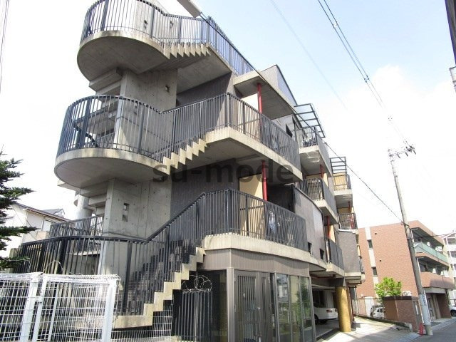 サウスウィング