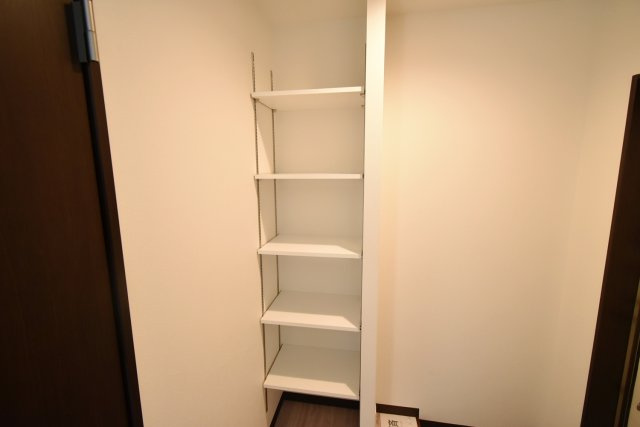 ラ・フォルム西宮北口の収納|シューズBOX