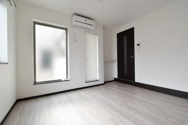 ラ・フォルム西宮北口の居間・リビング