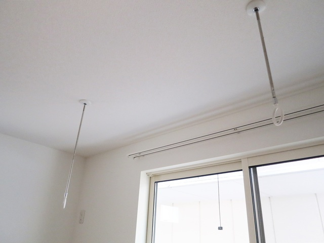 オリーブコートの設備|室内干しフック完備！