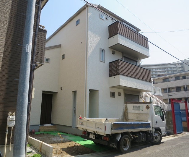オリーブコートの外観|閑静な住宅街に物件ございます。