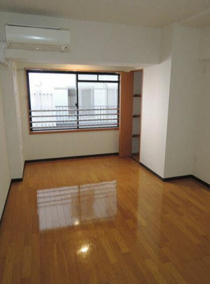 【居間・リビング】 | ＡＲＴＥＲＥ東日本橋 | 洋室のお部屋です。