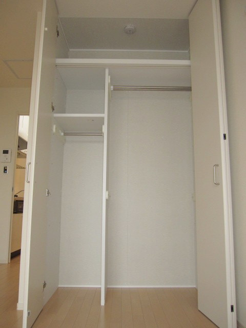 ルボア平喜　中村橋の収納|★クローゼット★