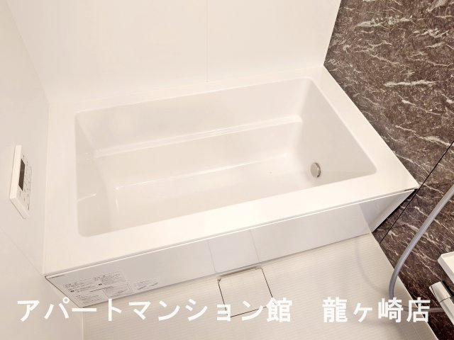 メゾン　ベルフルールの浴室