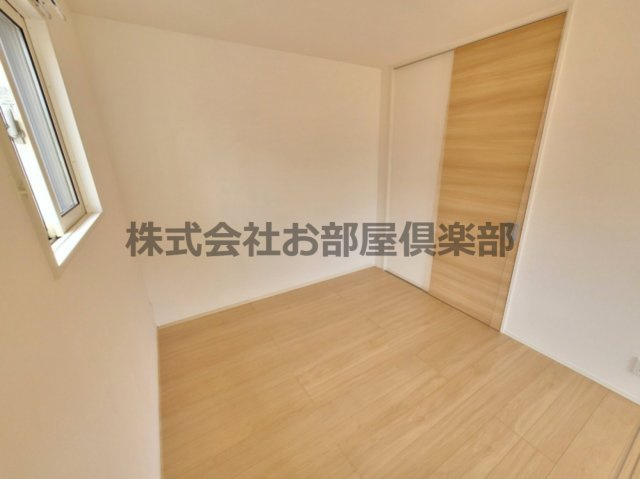 パークハイム上津の洋室|ゆったりした洋室です