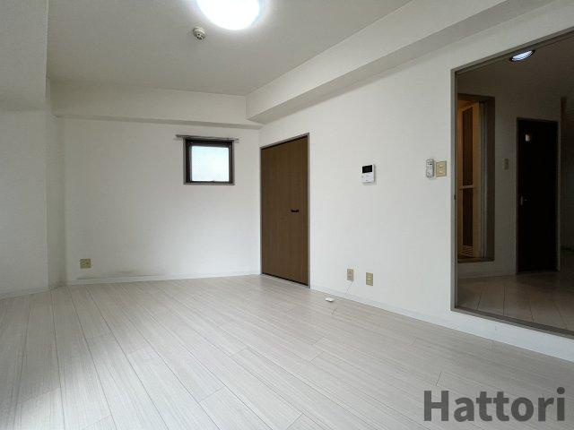 メゾンクレストの居間・リビング