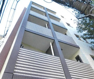 【外観】 | ビバリーホームズ阿佐谷北 | 鉄筋コンクリート造のがっちりとした建物。