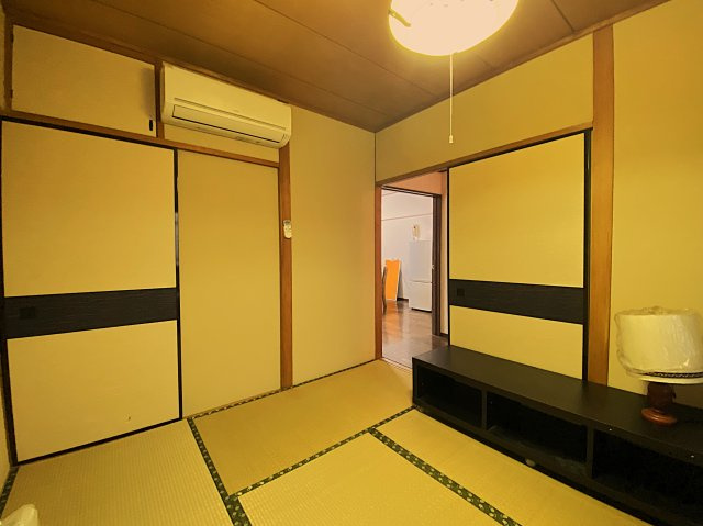 東熱海シーサイドハイツの和室