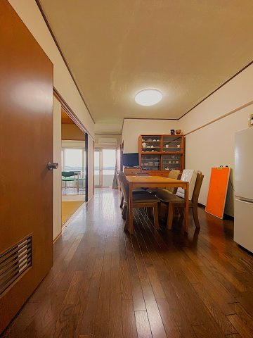 東熱海シーサイドハイツの居間・リビング