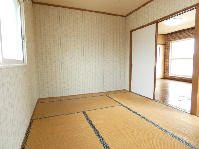 高橋マンションの和室