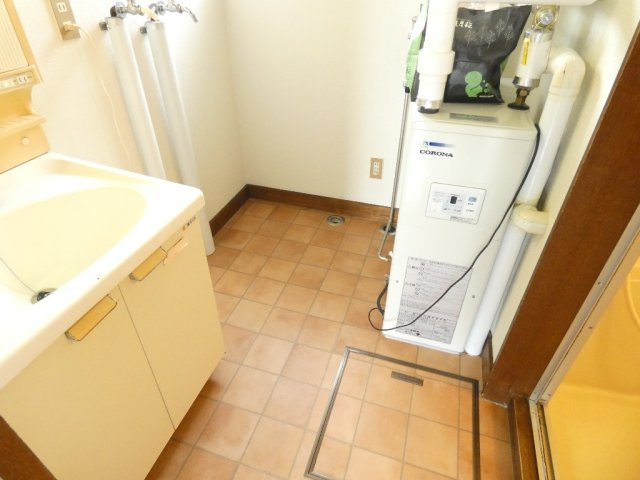 高橋マンションの洗面所
