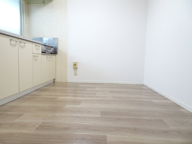 クレールⅡの居間・リビング