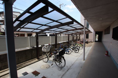 【その他共用部分】 | E.Toneハイツ | 駐輪場