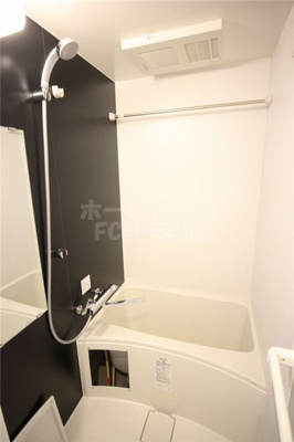 【浴室】 | レジュールアッシュアーバンフロー | 日々の疲れを癒すお風呂付です