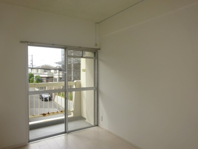 【寝室】 | 花園マンション | 洋間