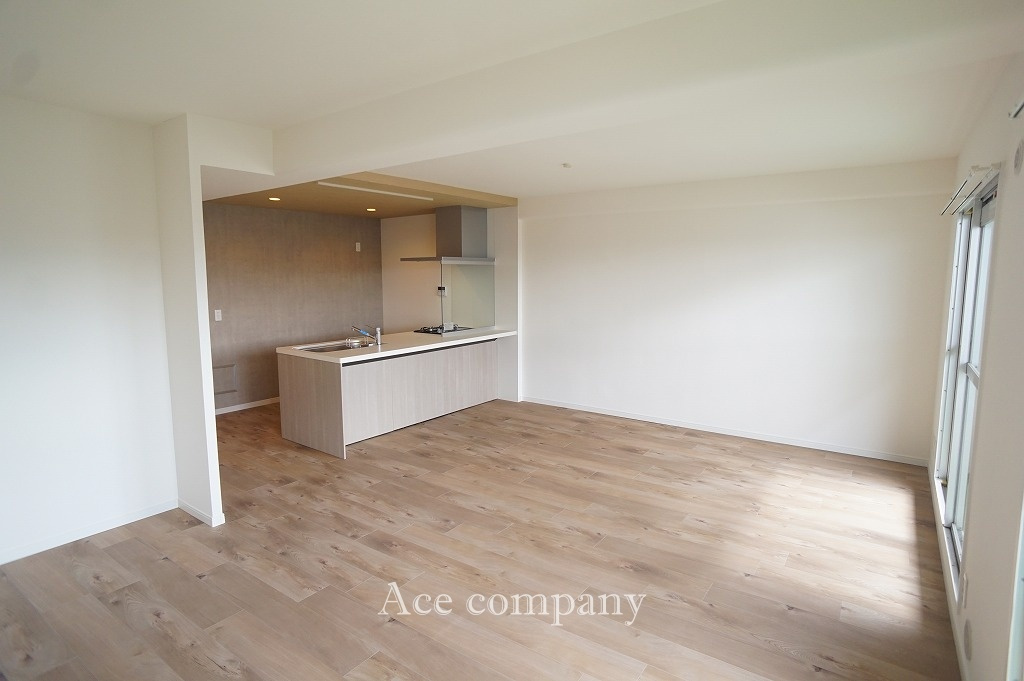 【居間・リビング】の画像