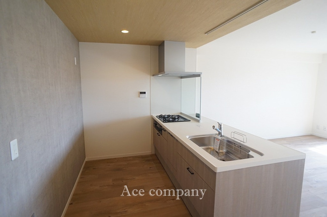 【キッチン】 | 平野加美グランドハイツ弐号棟 | スッキリとした天板一体型のカウンターキッチン新調です☆