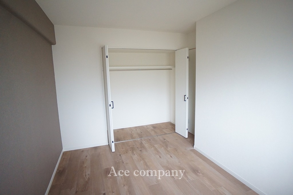 【寝室】の画像