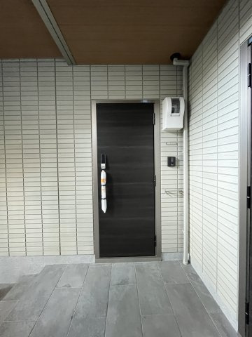 パーシモン駅南Ⅱの玄関