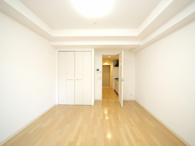 プラウドフラット新大阪の居間・リビング