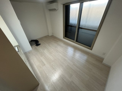 【洋室】 | 喜志マンション