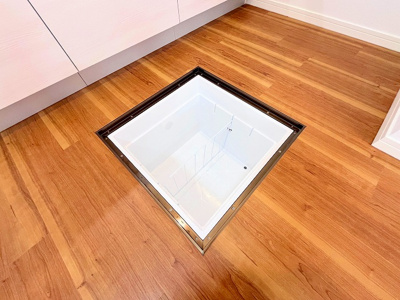 【キッチン】 | 川口市南鳩ヶ谷2丁目リノベ戸建 | 床下収納完備