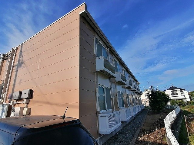 レオパレスグリーンアベニューの外観