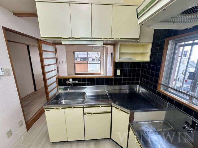 東マンションのキッチン|イメージ（同建物内別部屋の写真です）