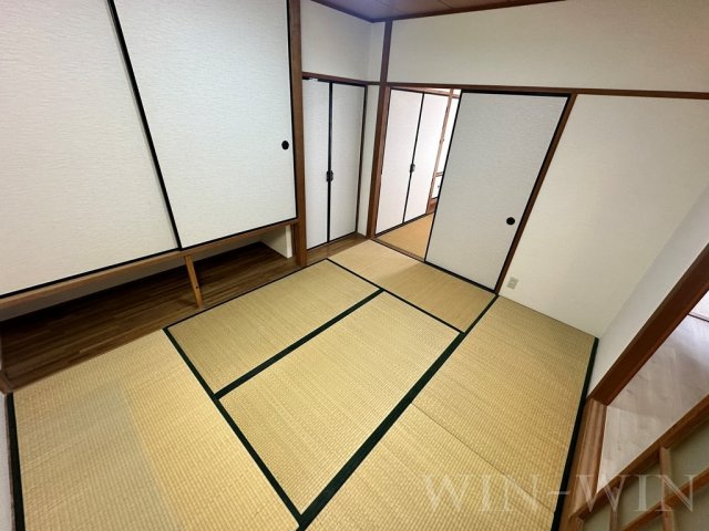 東マンションの寝室|イメージ（同建物内別部屋の写真です）