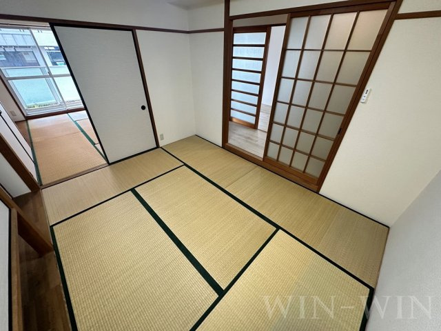 東マンションの寝室|イメージ（同建物内別部屋の写真です）