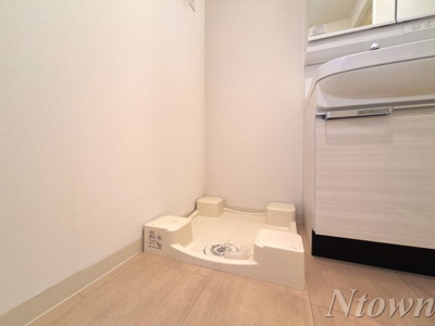 【設備】 | プレサンス池下トレス | 洗濯機置き場です