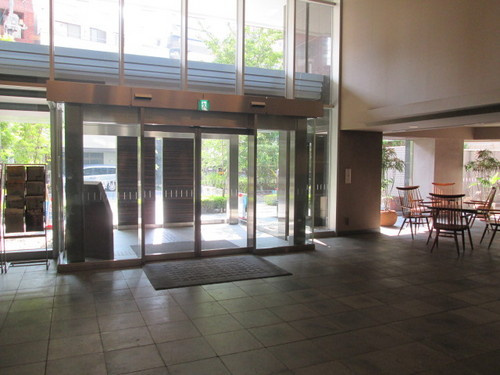 文京区根津２丁目の賃貸マンションのロビー|エントラス