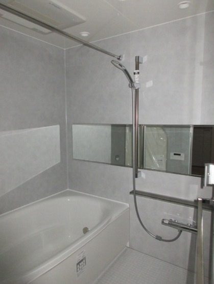 文京区根津２丁目の賃貸マンションの浴室