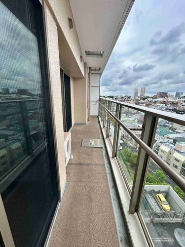 文京区根津２丁目の賃貸マンションのバルコニー