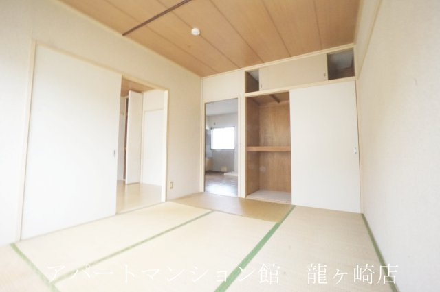 サンハイツ布川台の和室