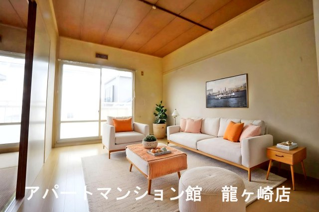 サンハイツ布川台の居間・リビング|CGで家具等を配置したものです。実際に家具等は含まれません。